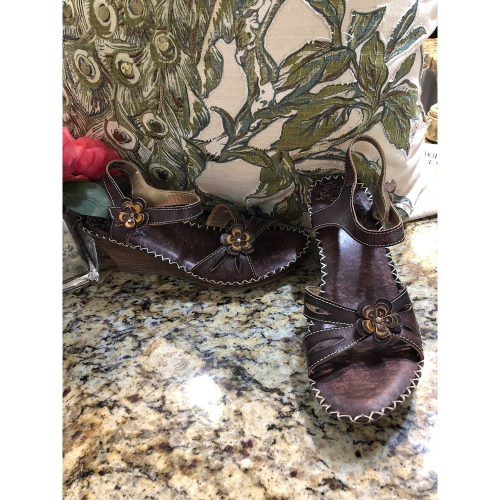 Spring Step Brown Wine Leather Floral Wedge Sandals Womens Size 40 US 9M